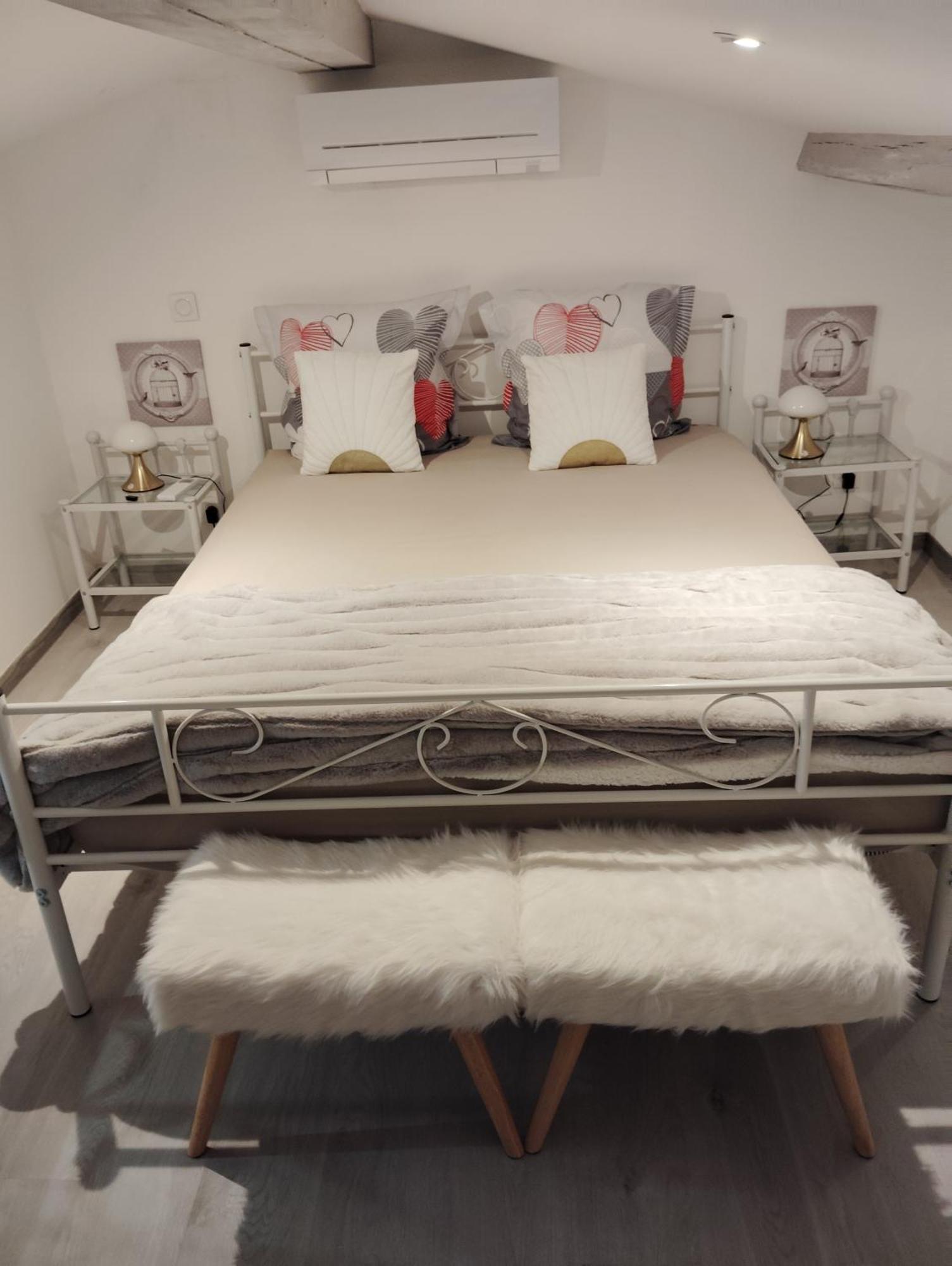 Maison Chez Marthe Le Muy Bagian luar foto